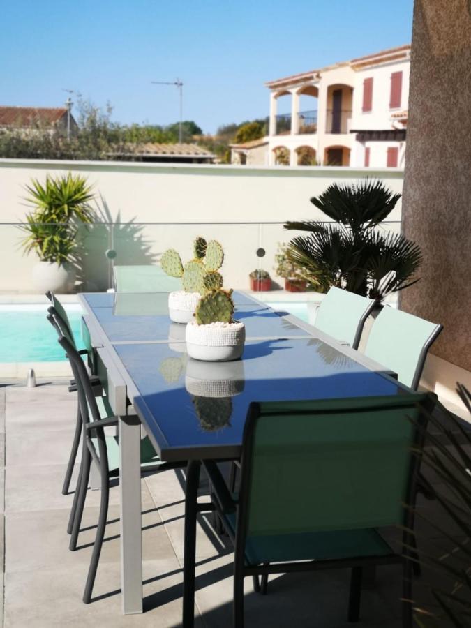 Appartement Au Dessus De La Maison Du Saunier Salin de Giraud Bagian luar foto