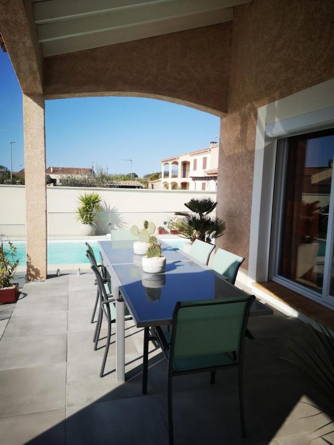 Appartement Au Dessus De La Maison Du Saunier Salin de Giraud Bagian luar foto